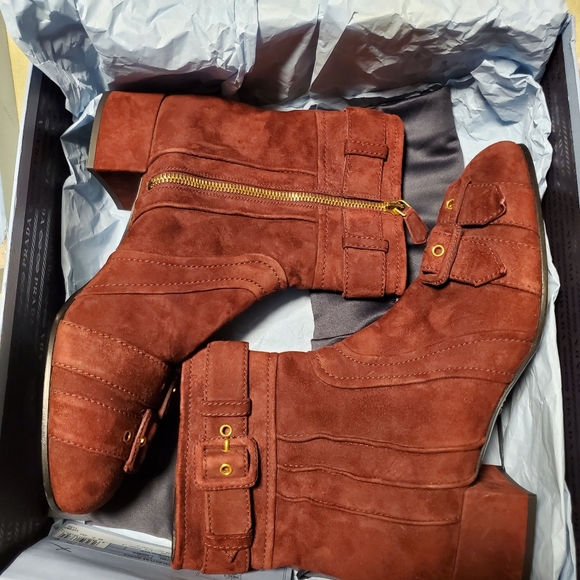 Prada Calzature Donna ankle boots. New size 40. - Picture 11 of 13